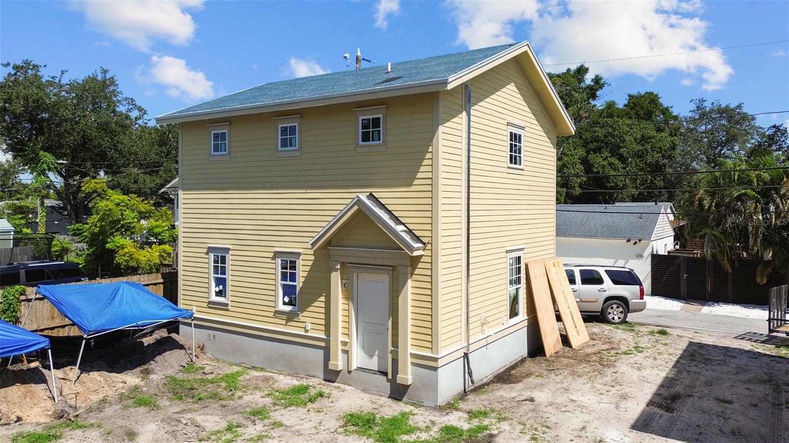 Image 12 of 28 For 1211 35th Avenue N