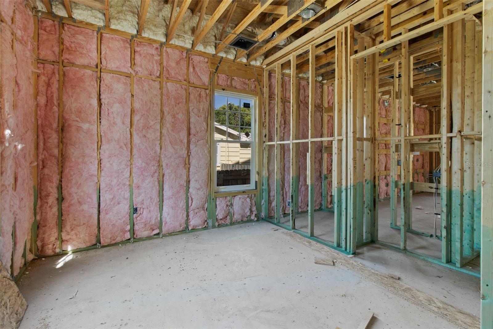Image 13 of 28 For 1211 35th Avenue N