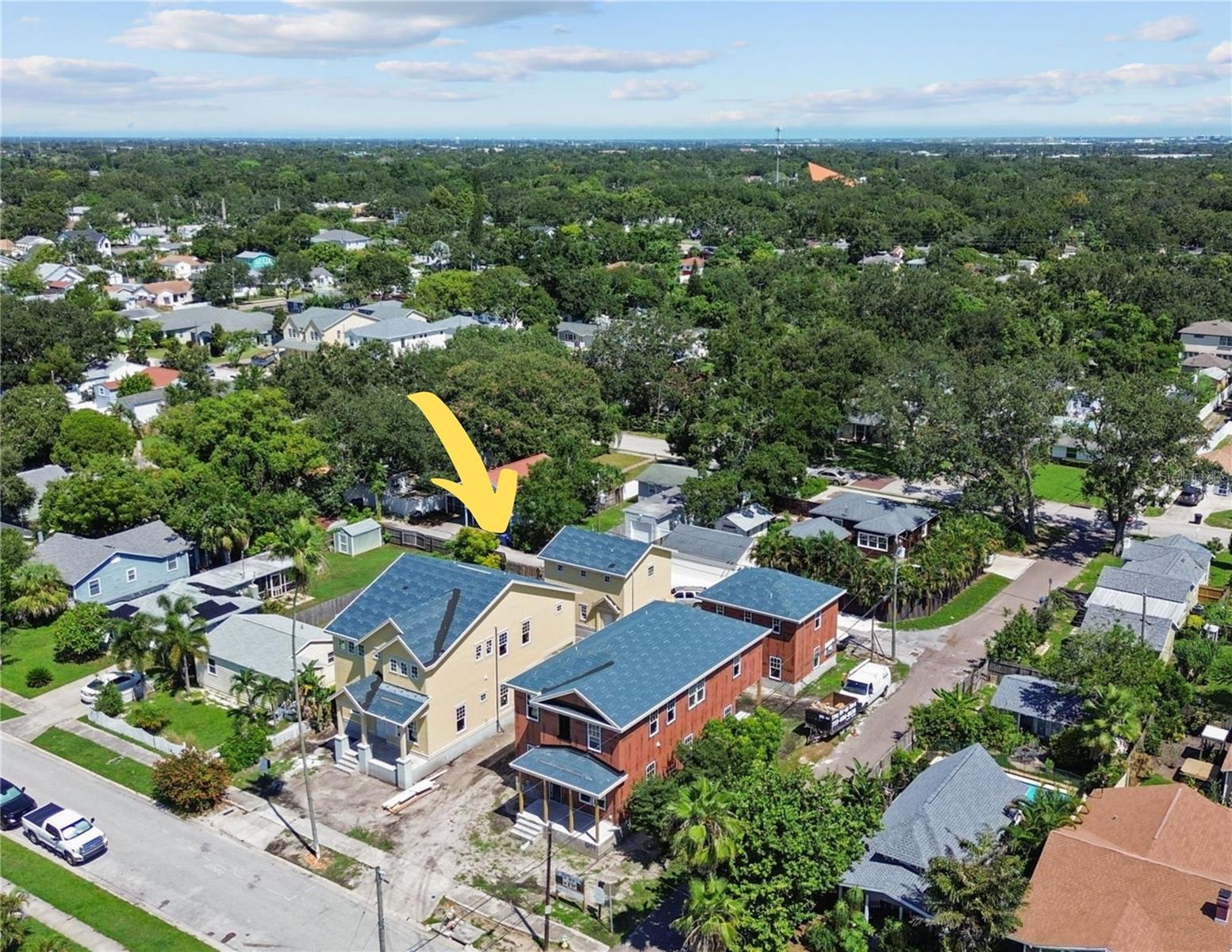 Image 36 of 49 For 1211 35th Avenue N