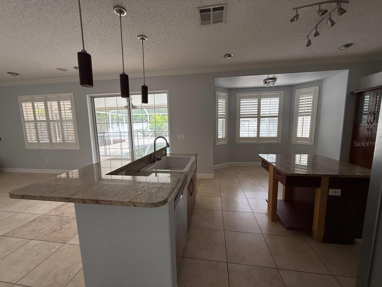 Image 9 of 27 For 1314 Key West Court