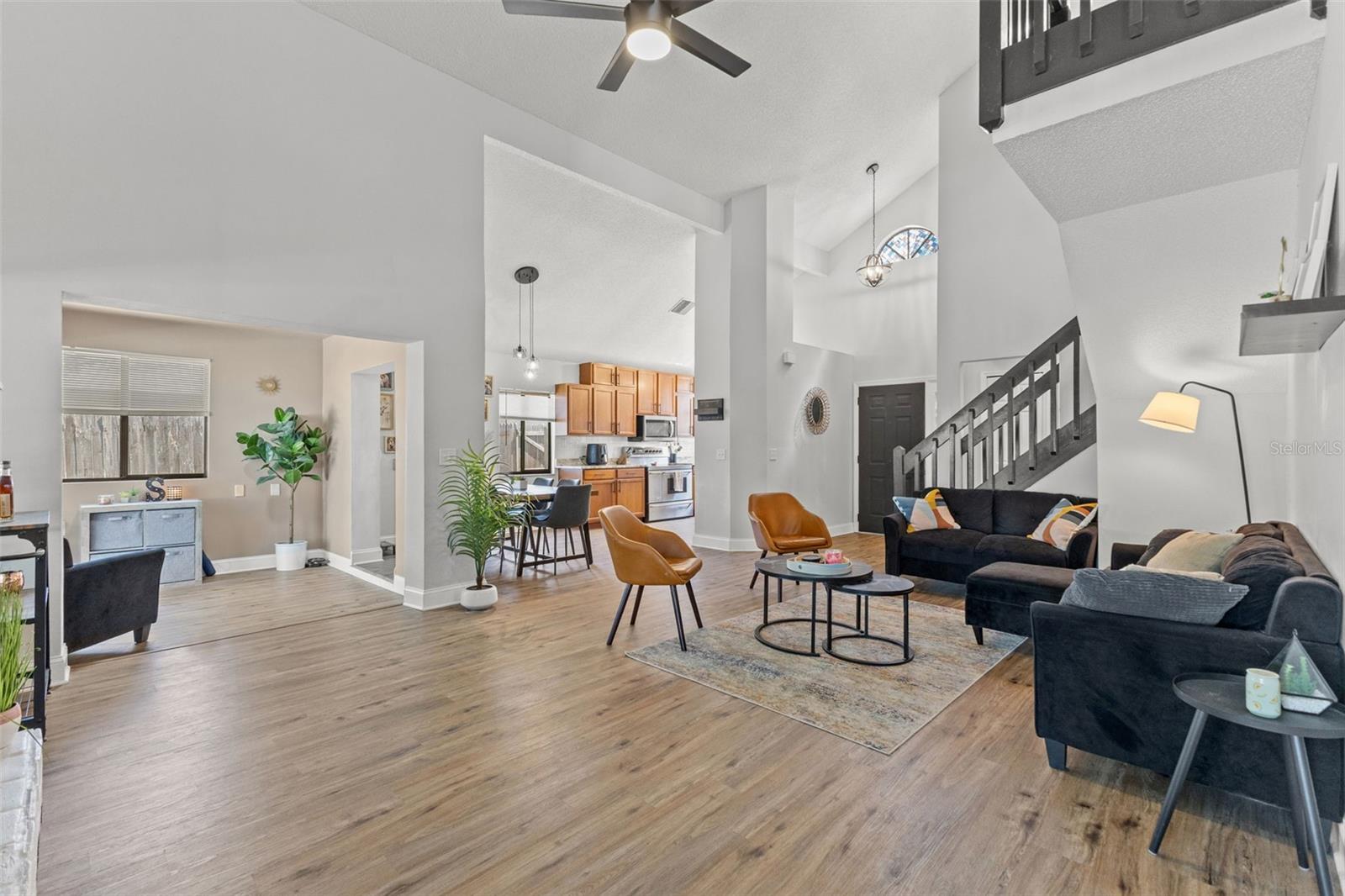 Image 11 of 52 For 4323 Kipling Avenue