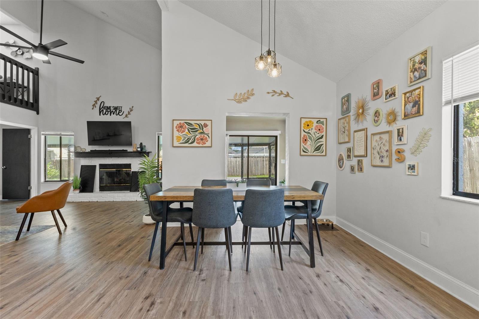 Image 17 of 52 For 4323 Kipling Avenue