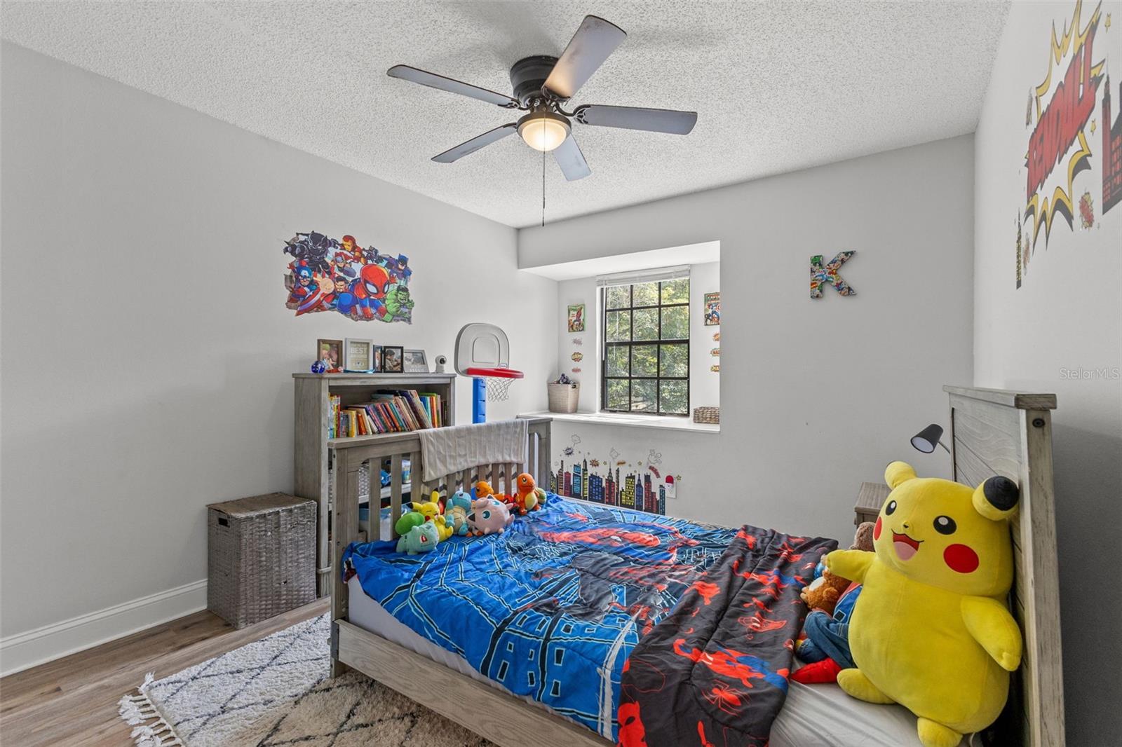 Image 31 of 52 For 4323 Kipling Avenue