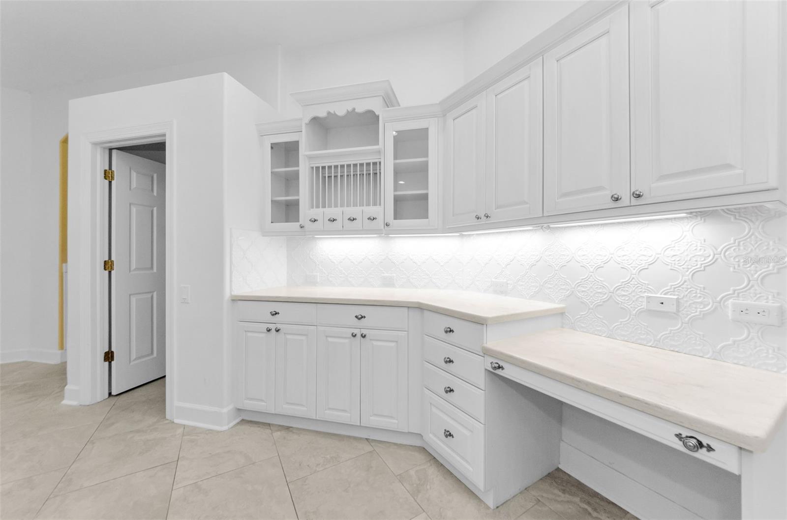 Image 27 of 83 For 3972 Mimosa Place