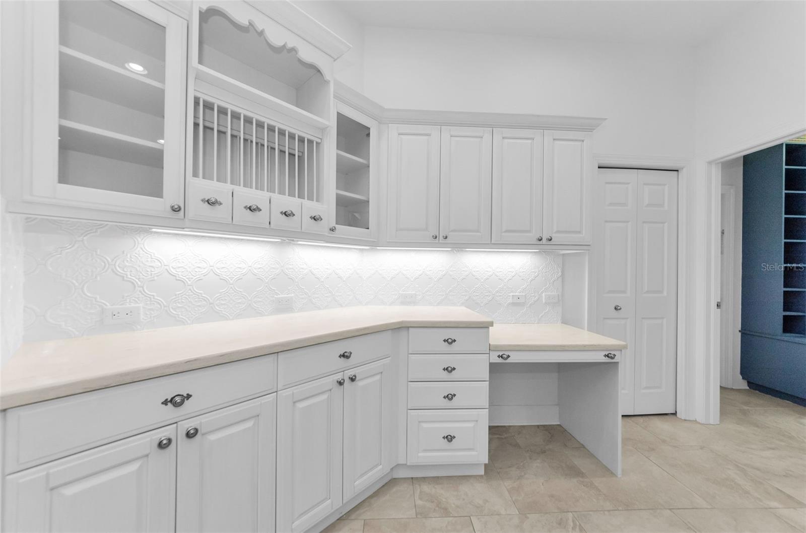 Image 30 of 83 For 3972 Mimosa Place