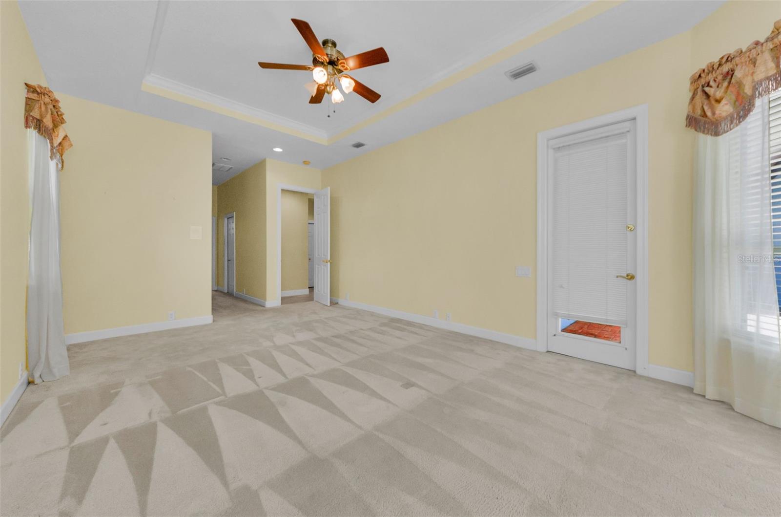 Image 41 of 83 For 3972 Mimosa Place