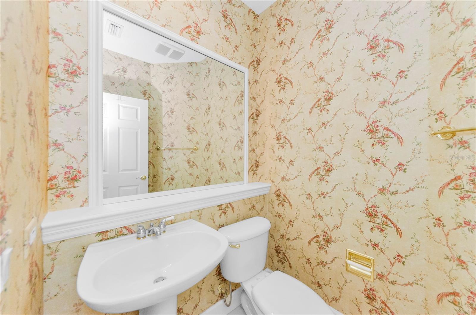 Image 49 of 83 For 3972 Mimosa Place
