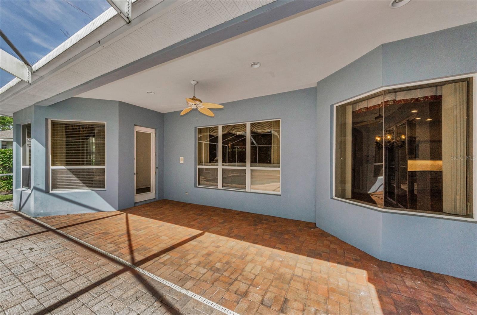 Image 68 of 83 For 3972 Mimosa Place