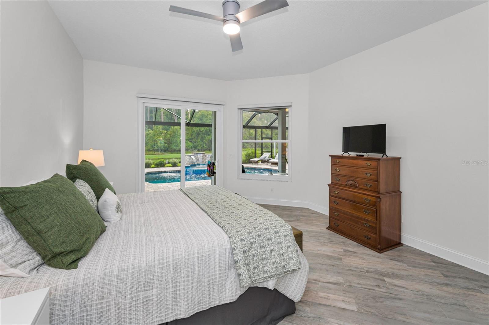 Image 35 of 100 For 4626 Ayron Terrace