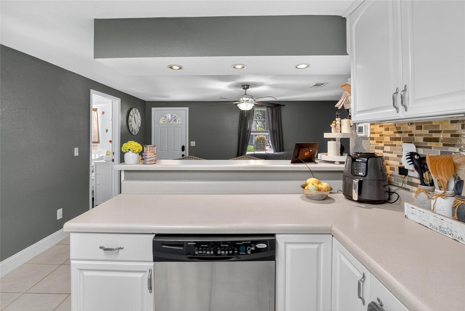 Image 14 of 68 For 4528 73rd Street N