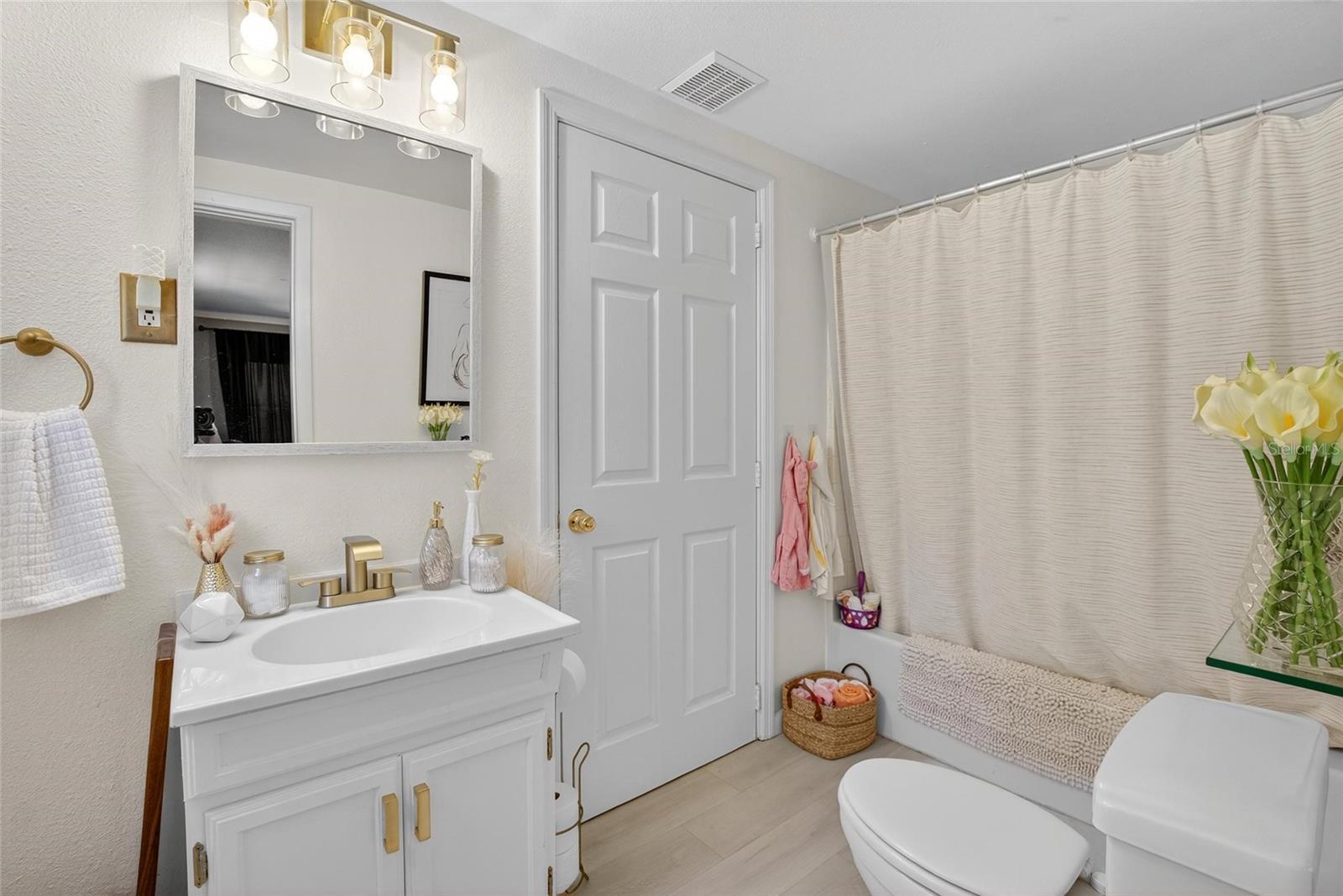 Image 22 of 68 For 4528 73rd Street N