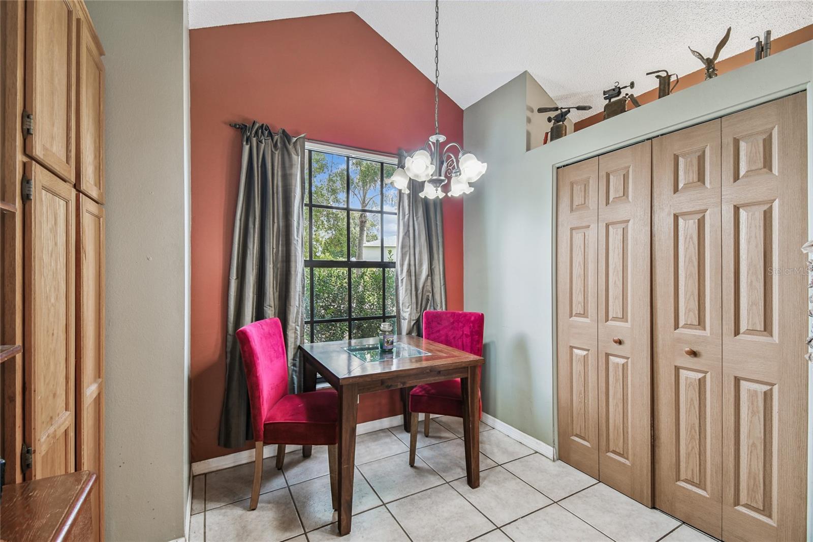 Image 15 of 66 For 8704 Tarrington Place