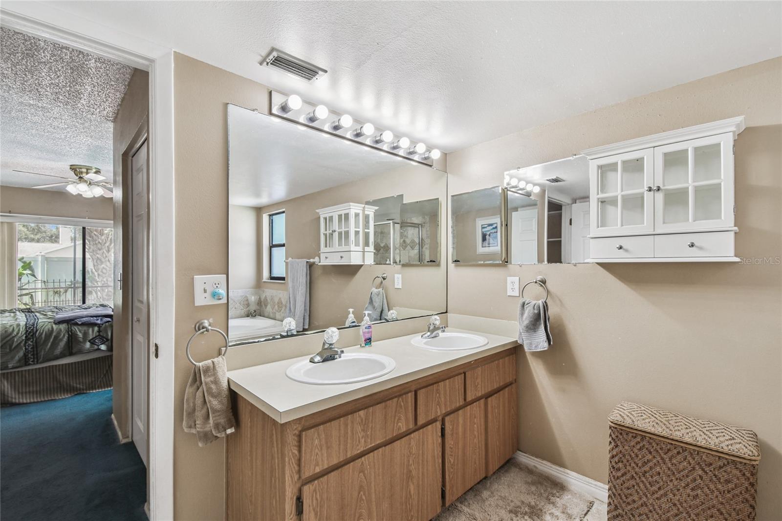 Image 20 of 66 For 8704 Tarrington Place