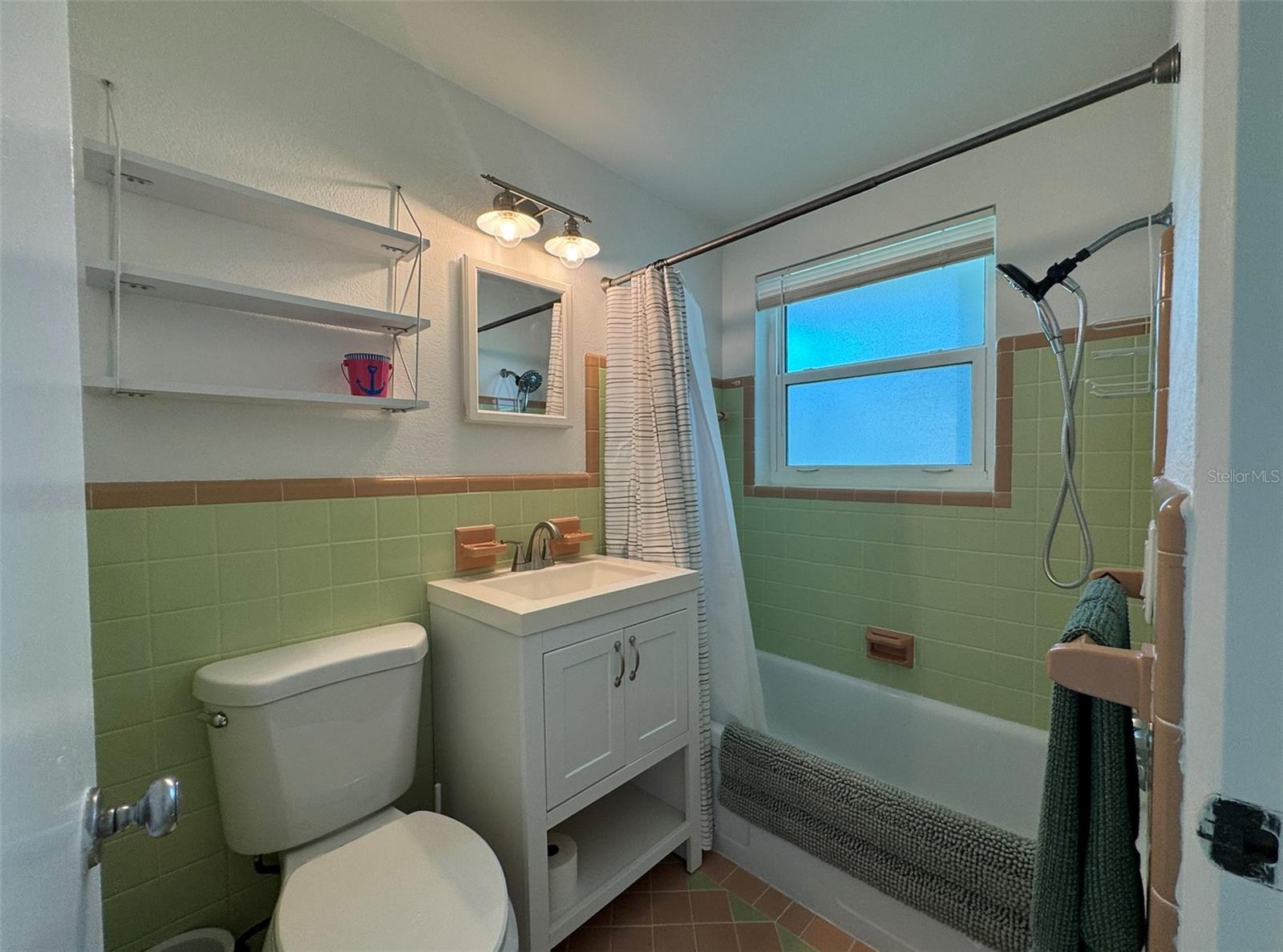 Image 18 of 18 For 487 1st Street S 105