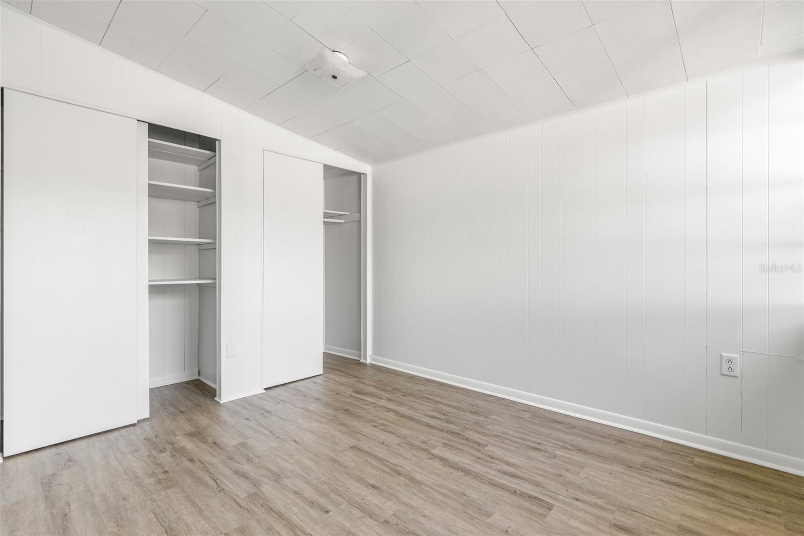 Listing photo id 6 for 3306 Alline Avenue