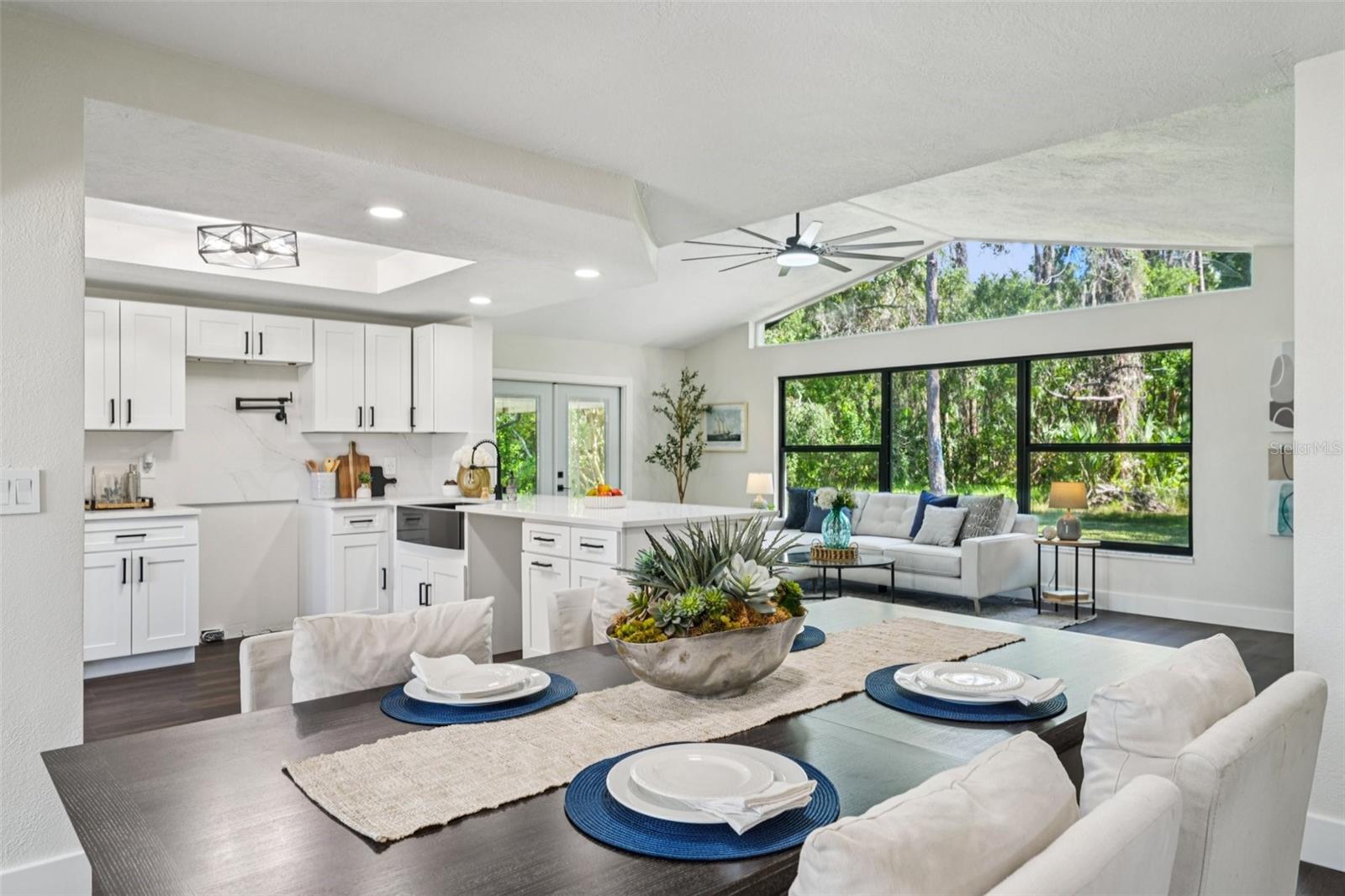 Image 11 of 34 For 4876 Shell Stream Boulevard