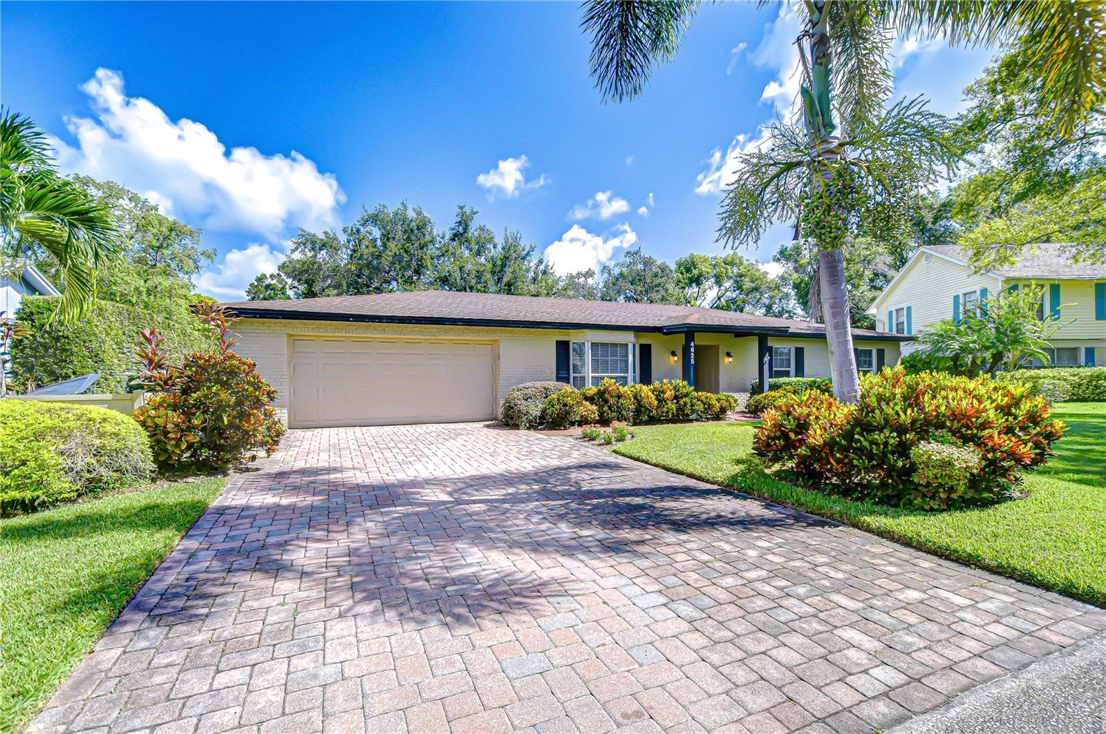 Details for 4625 Glenside Circle, TAMPA, FL 33624