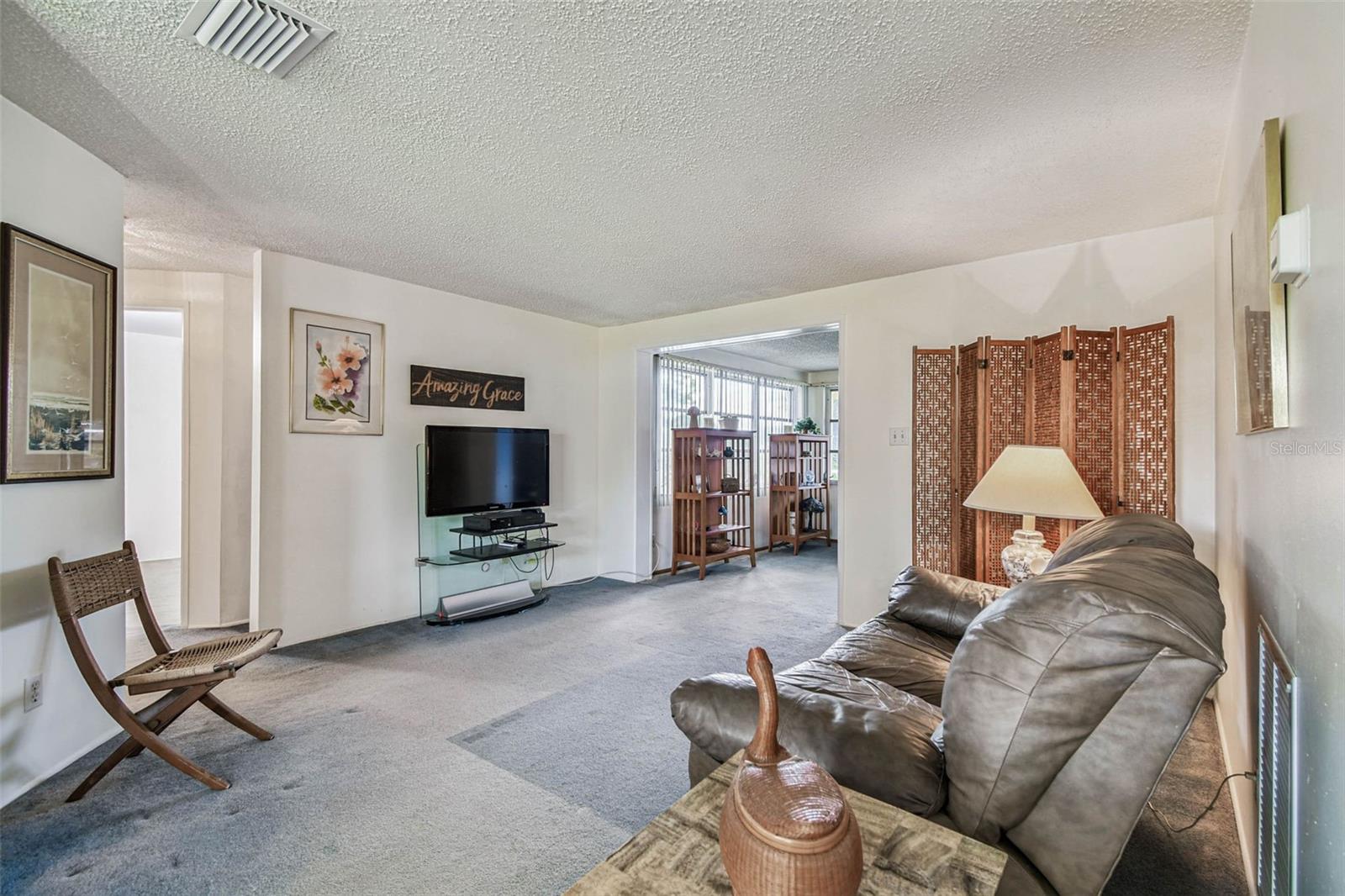 Image 11 of 55 For 10513 121st Avenue
