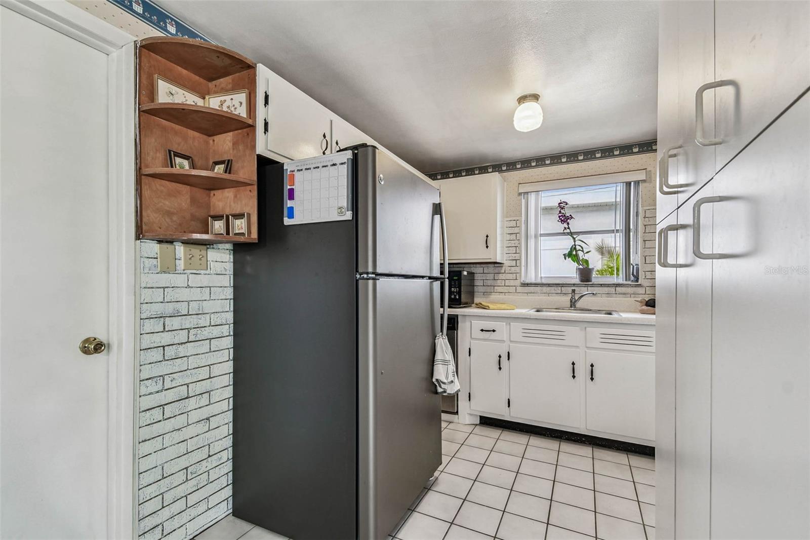 Image 17 of 55 For 10513 121st Avenue