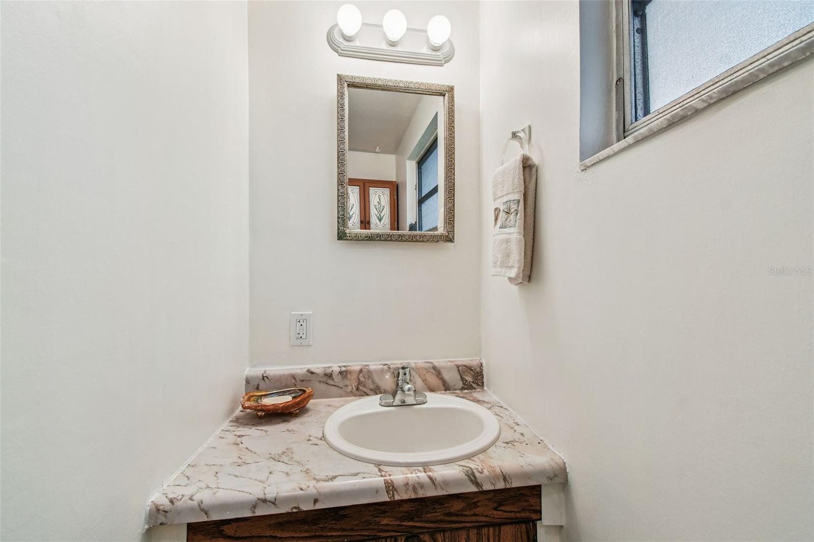 Image 36 of 55 For 10513 121st Avenue