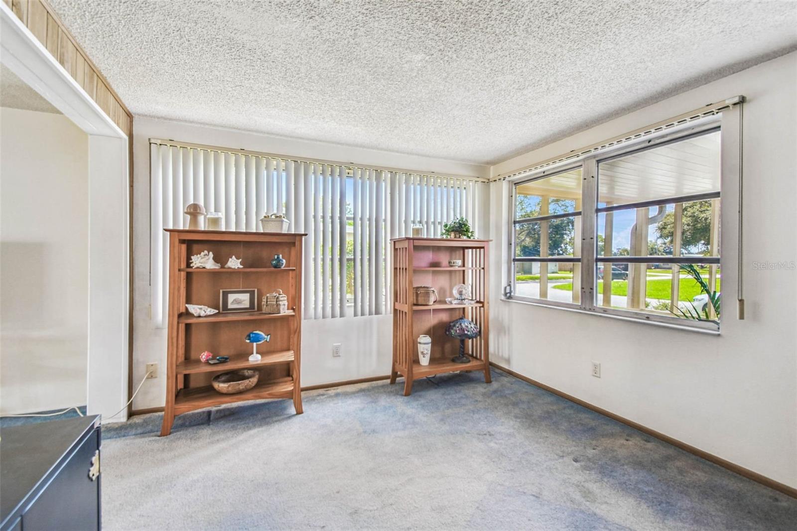 Image 7 of 55 For 10513 121st Avenue