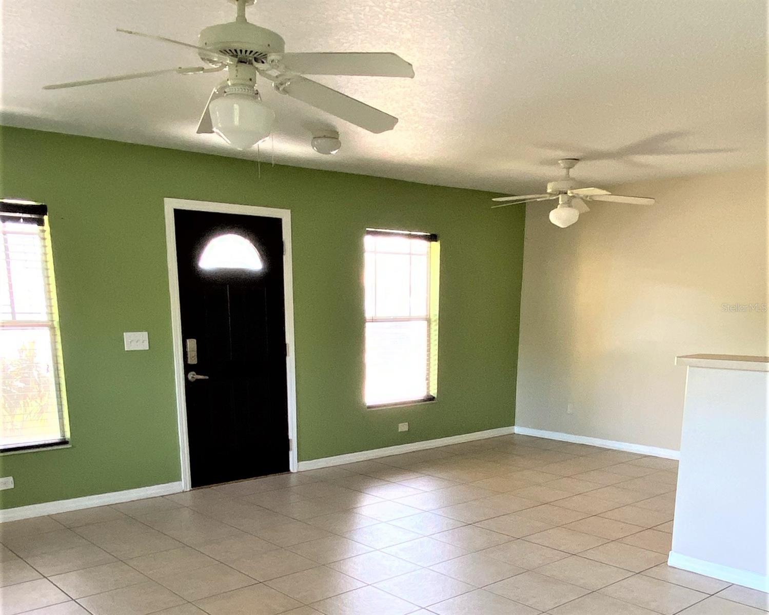 Image 2 of 16 For 2311 Henry Avenue