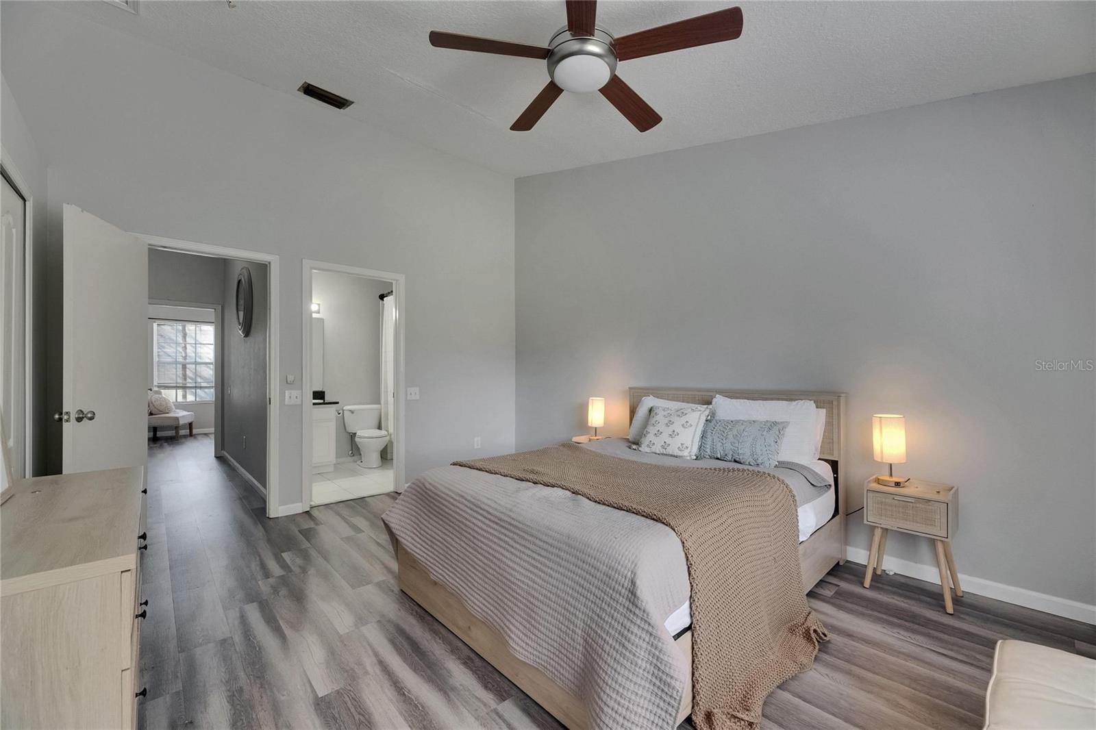 Image 12 of 23 For 2362 Lake Woodberry Circle