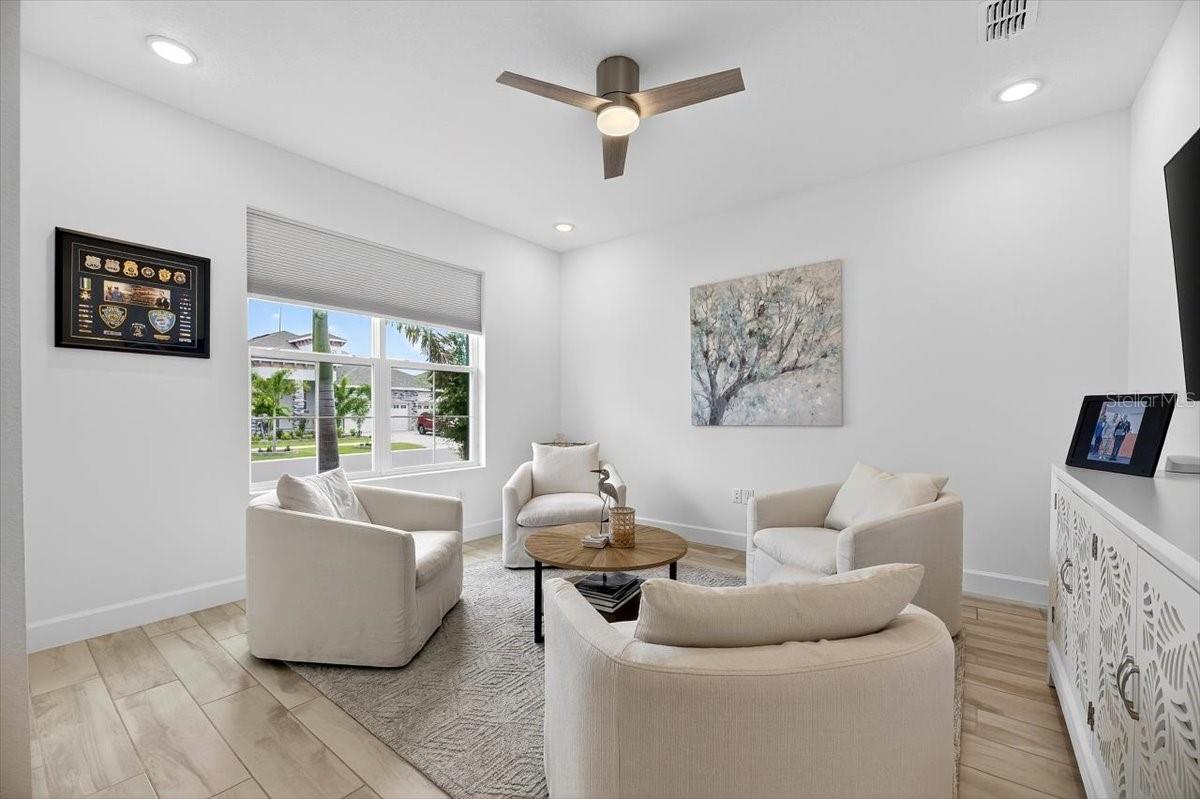 Image 11 of 66 For 991 Signet Drive