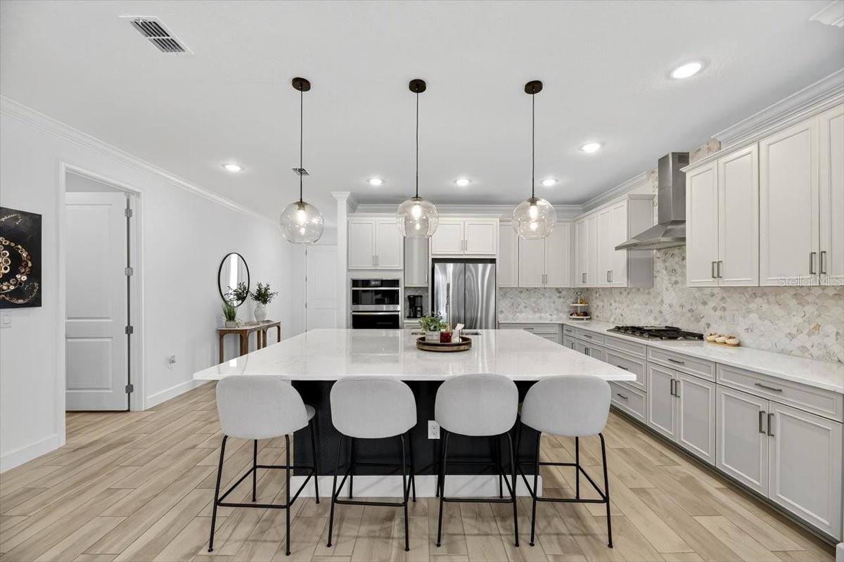 Image 16 of 66 For 991 Signet Drive