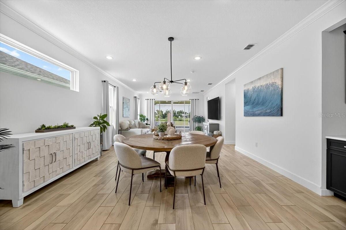Image 20 of 66 For 991 Signet Drive