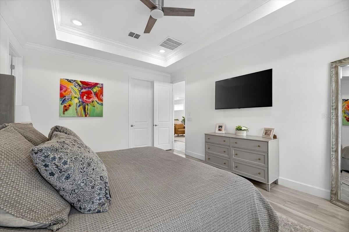 Image 29 of 66 For 991 Signet Drive