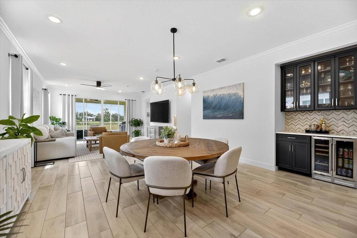 Image 6 of 66 For 991 Signet Drive
