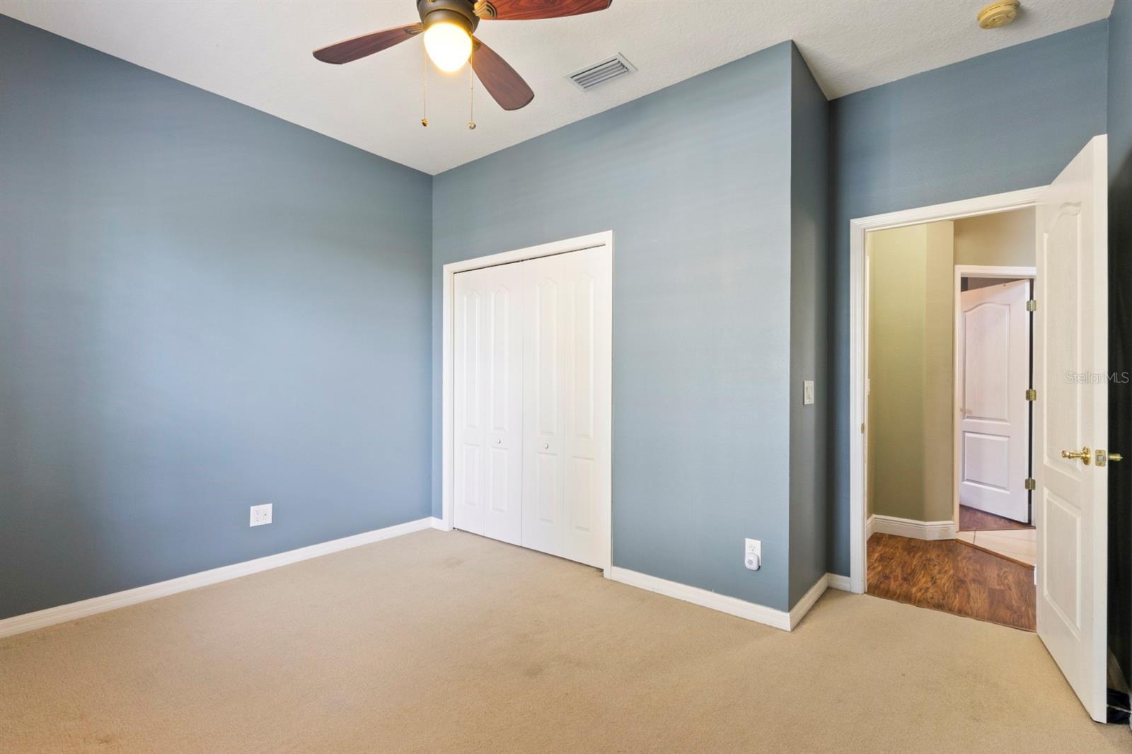 Image 15 of 42 For 5214 Clover Mist Drive