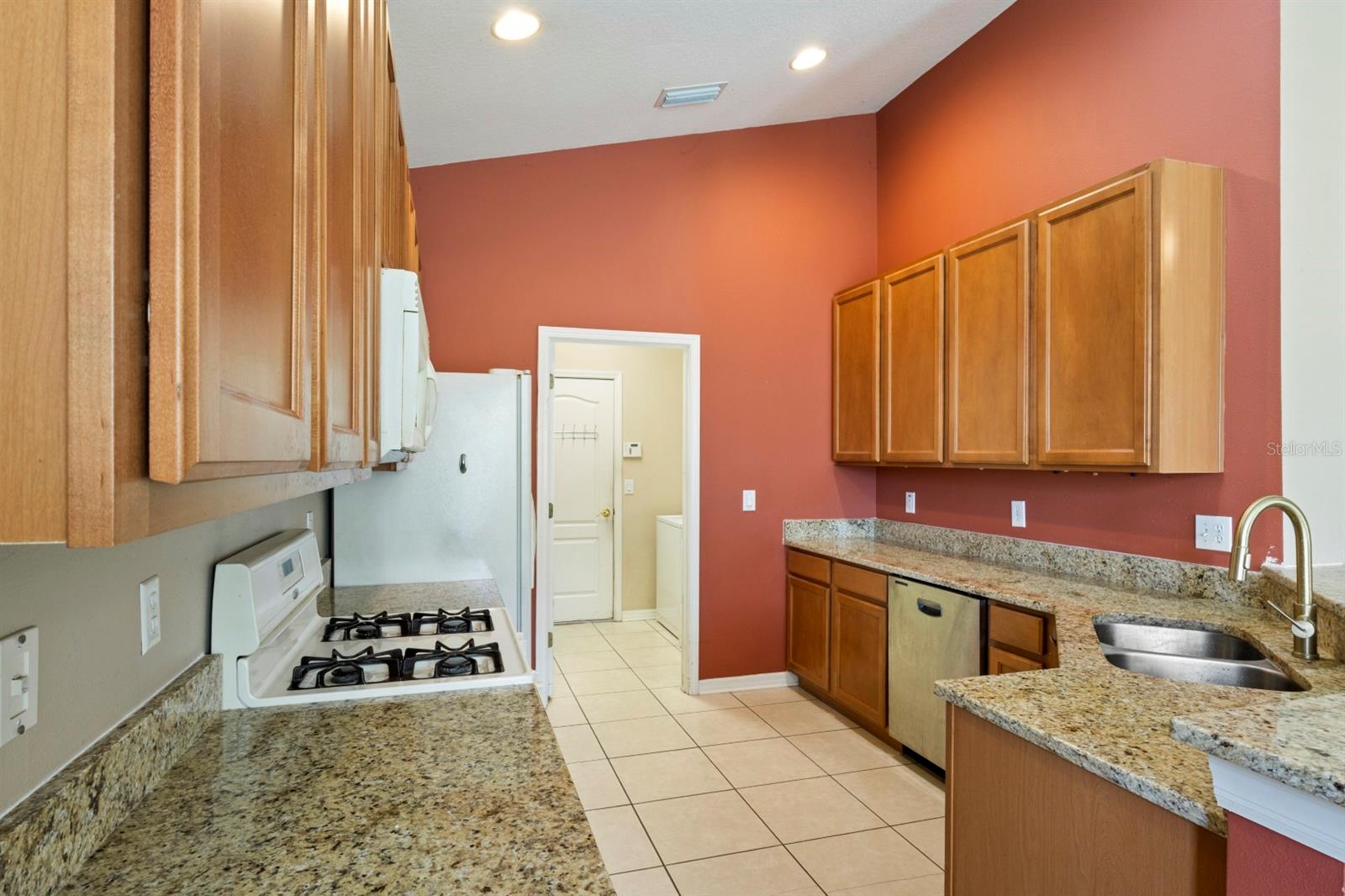 Image 25 of 42 For 5214 Clover Mist Drive