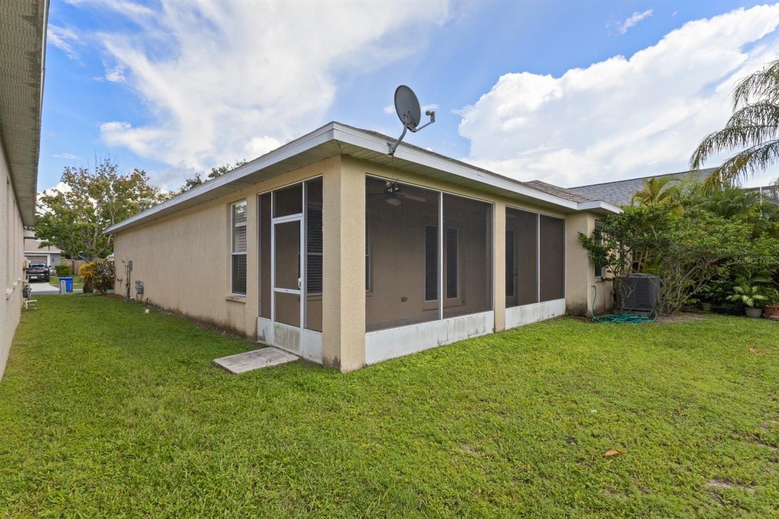 Image 4 of 42 For 5214 Clover Mist Drive