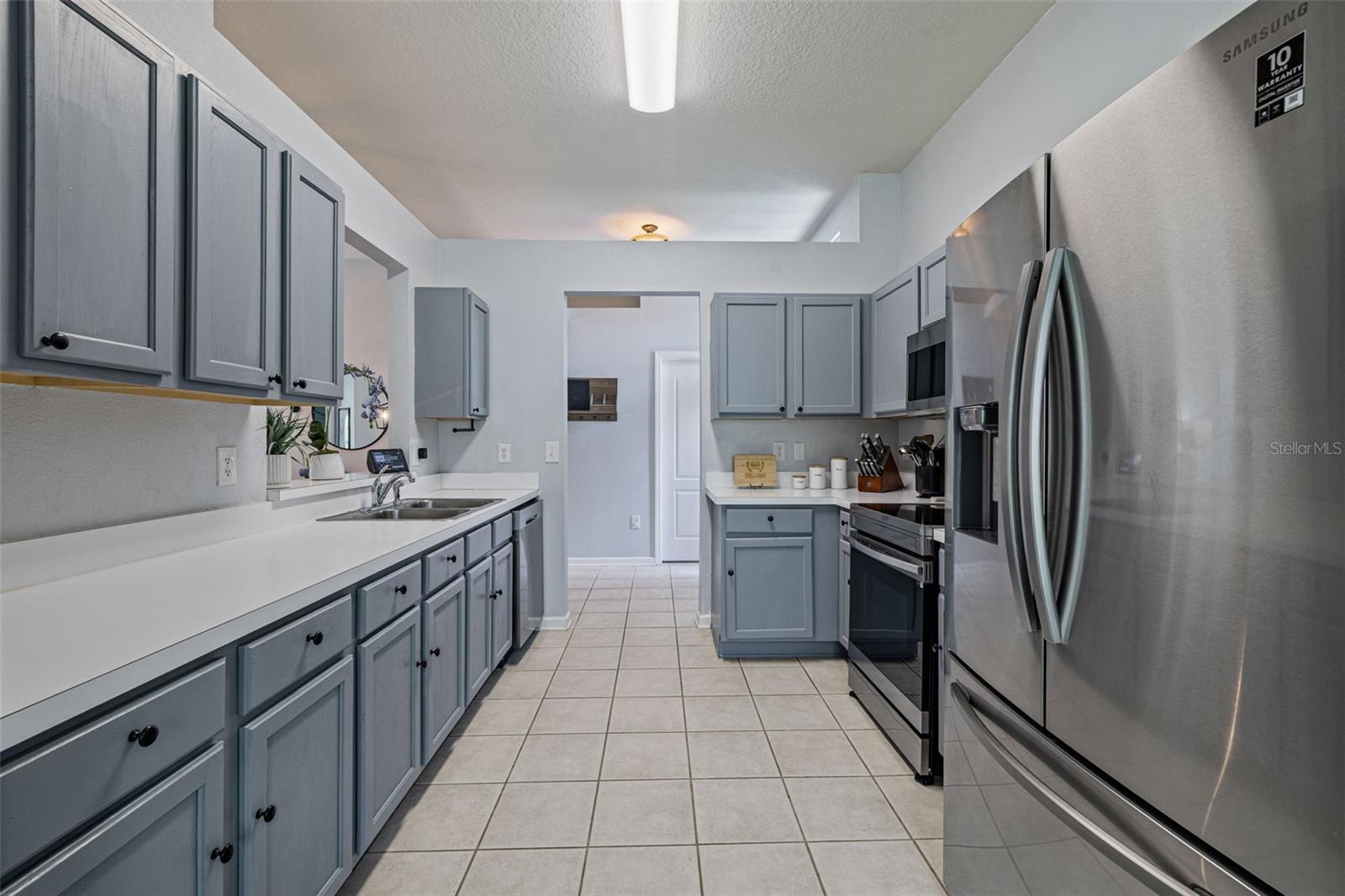 Image 10 of 53 For 25247 Lexington Oaks Boulevard