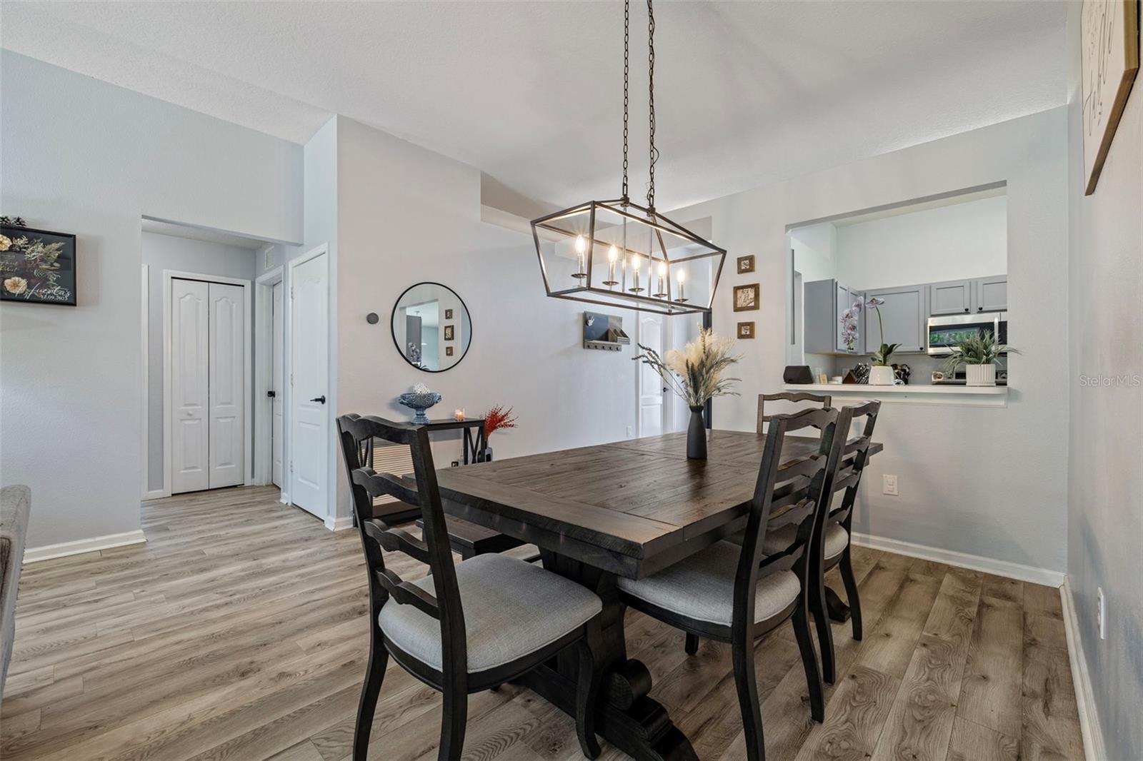 Image 17 of 53 For 25247 Lexington Oaks Boulevard