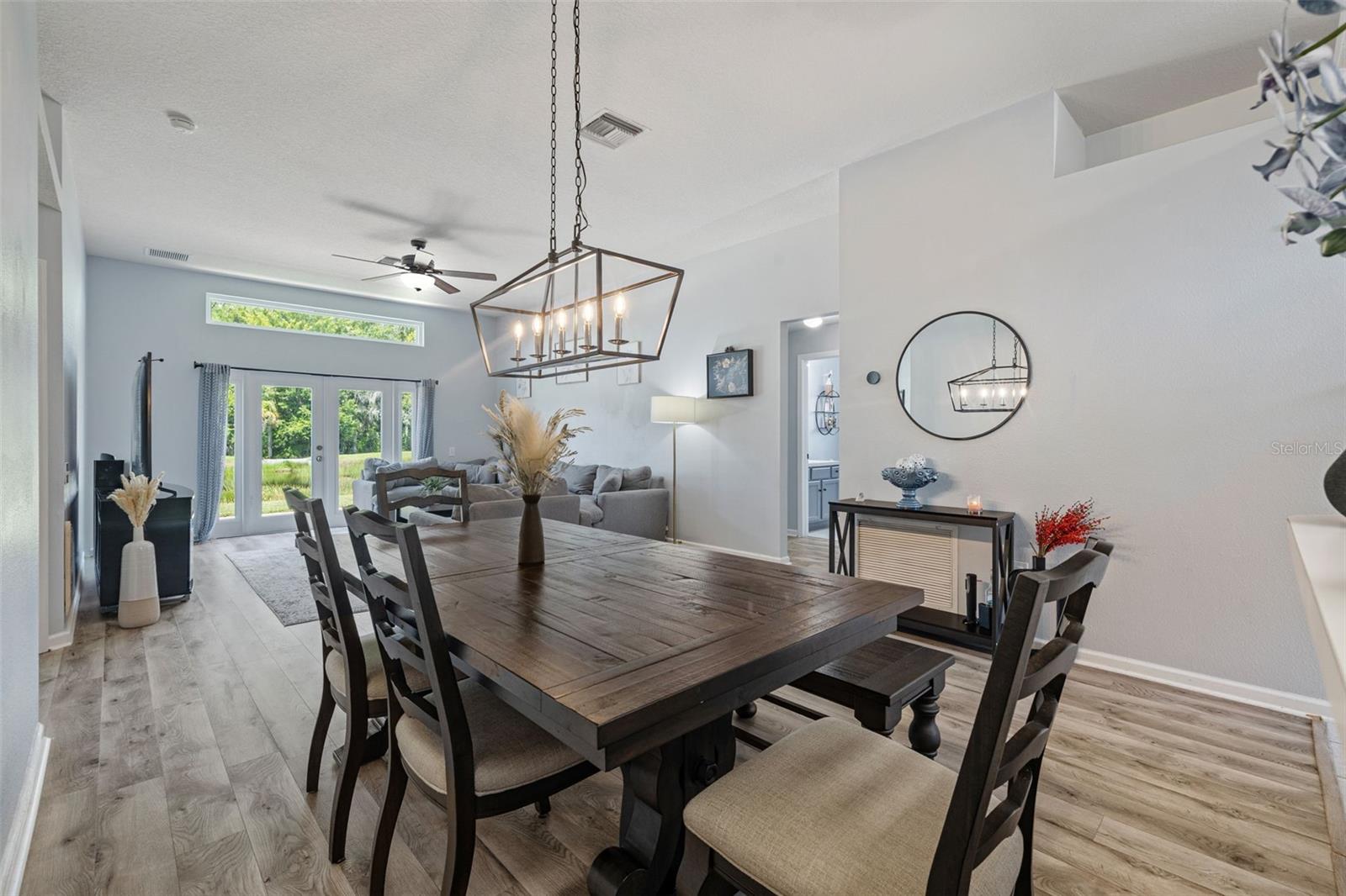 Image 18 of 53 For 25247 Lexington Oaks Boulevard