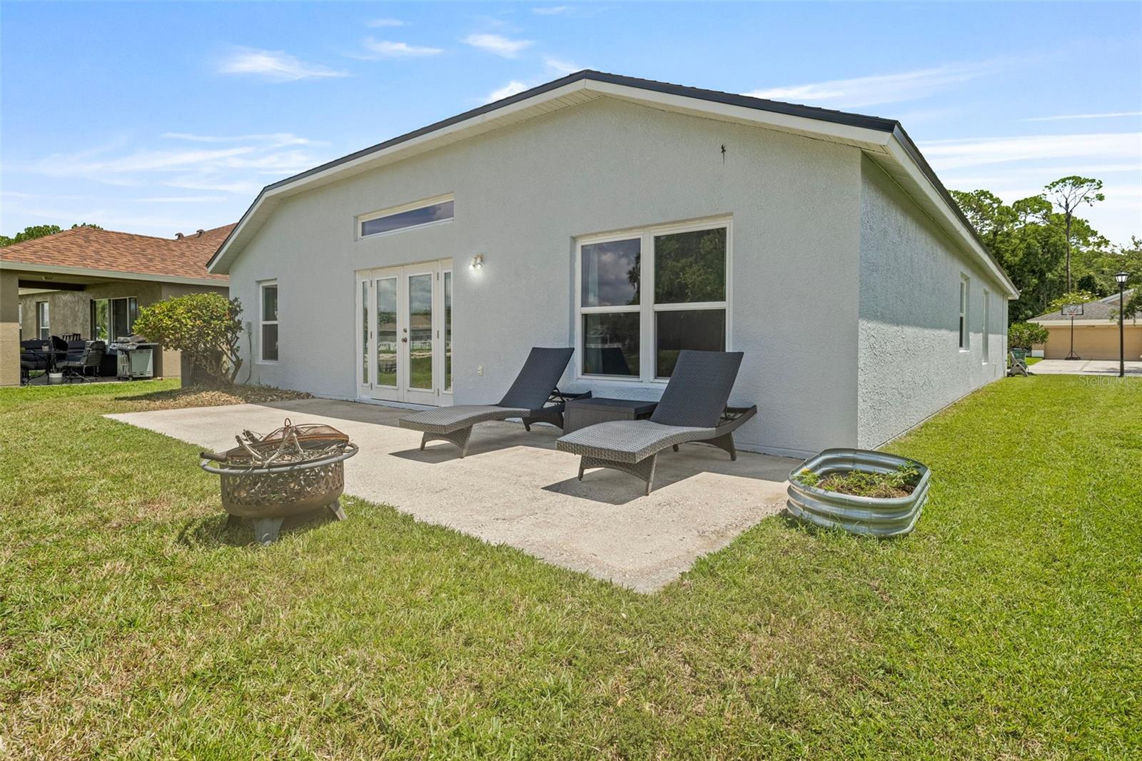 Image 33 of 53 For 25247 Lexington Oaks Boulevard