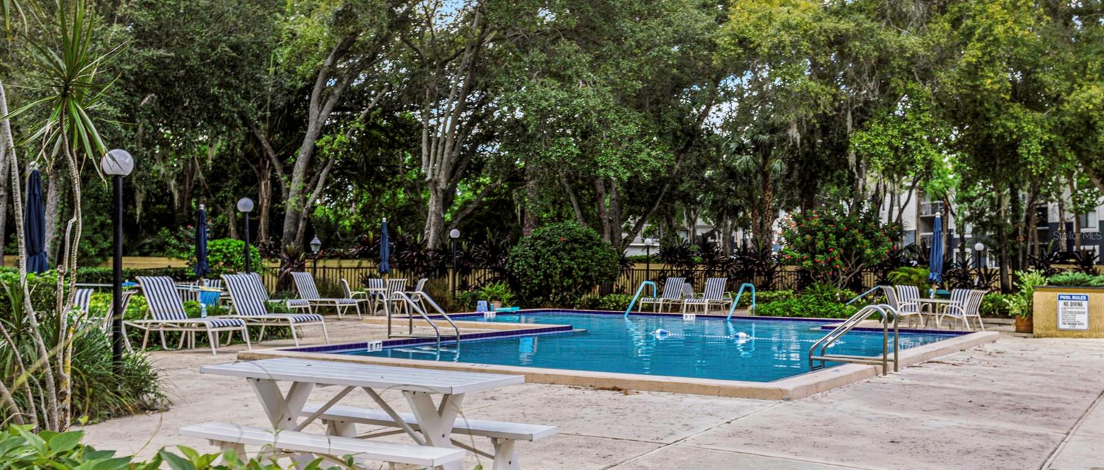 Image 3 of 23 For 3076 Eastland Boulevard 111