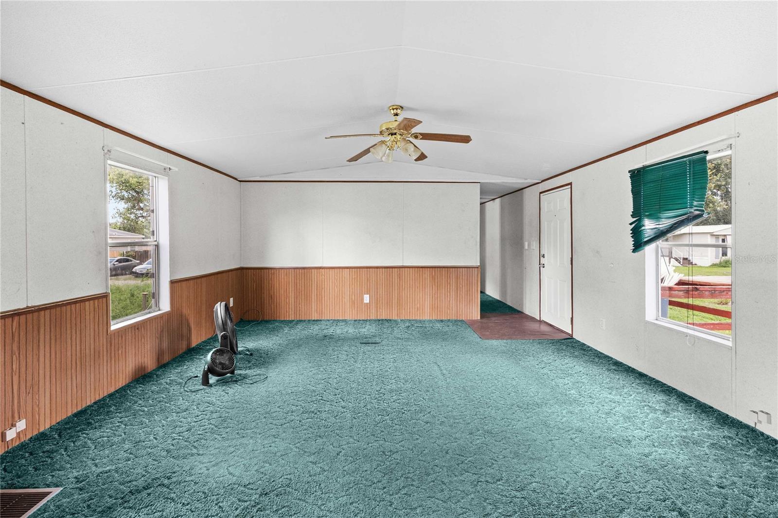 Image 19 of 30 For 39140 Orient Avenue