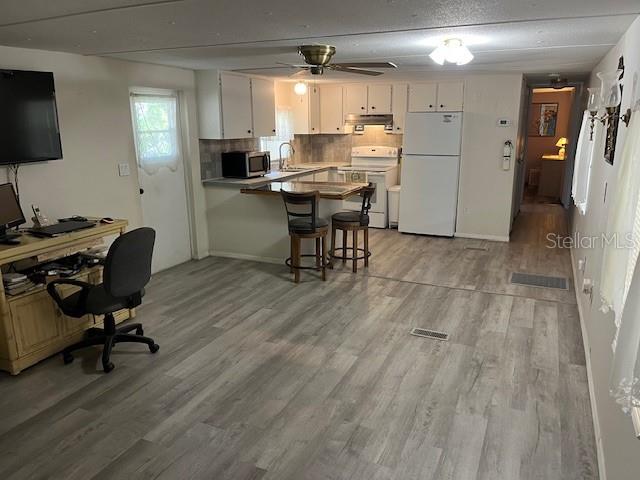 Image 9 of 32 For 3346 Chatford Drive