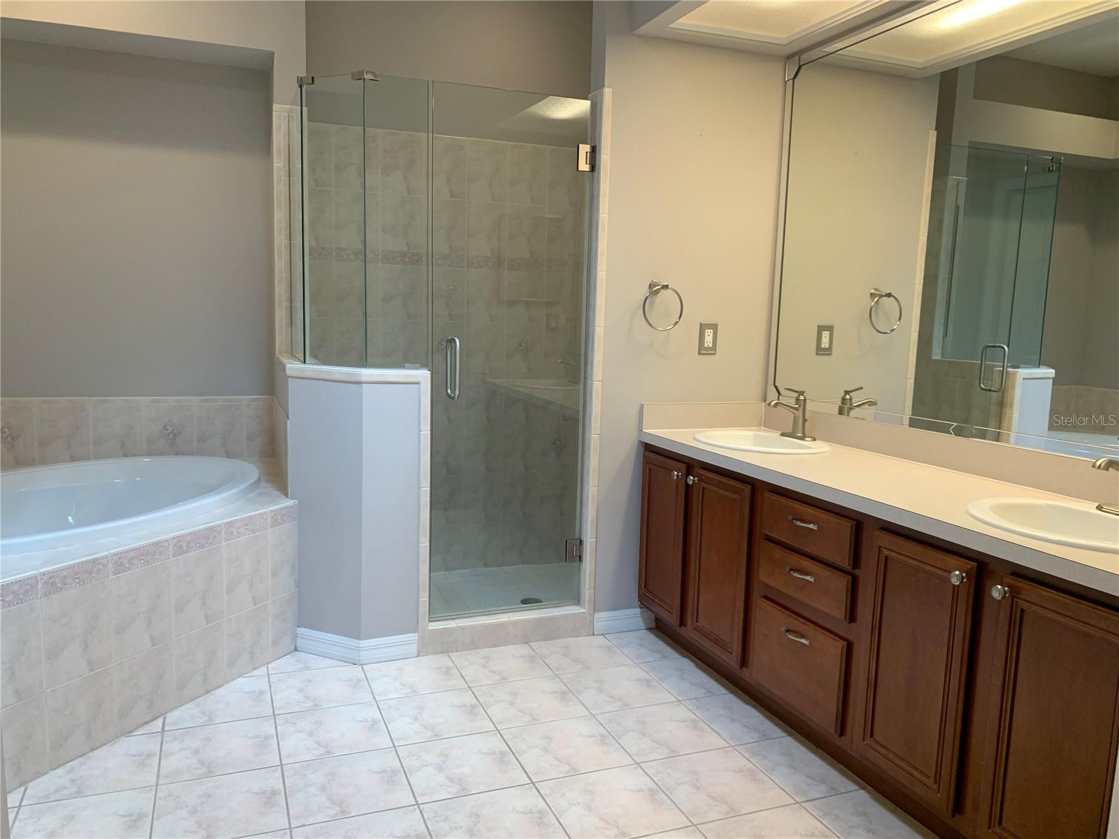 Image 11 of 20 For 3526 Grand Magnolia Place