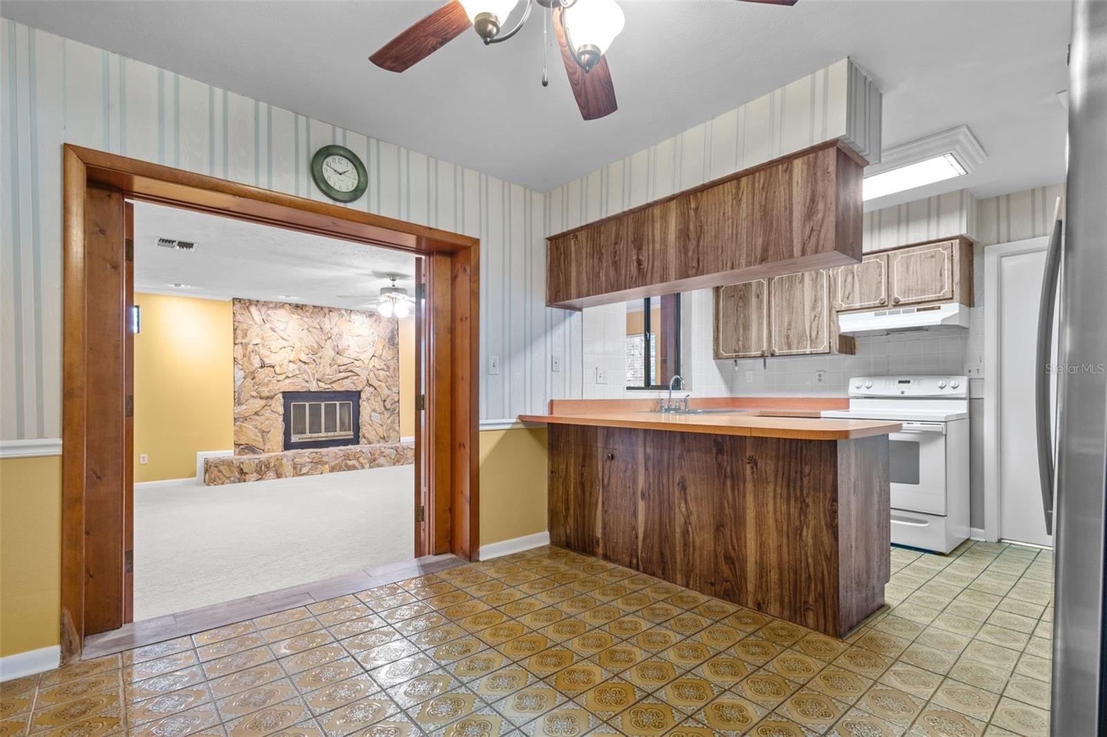 Image 12 of 28 For 3220 Lancaster Lane