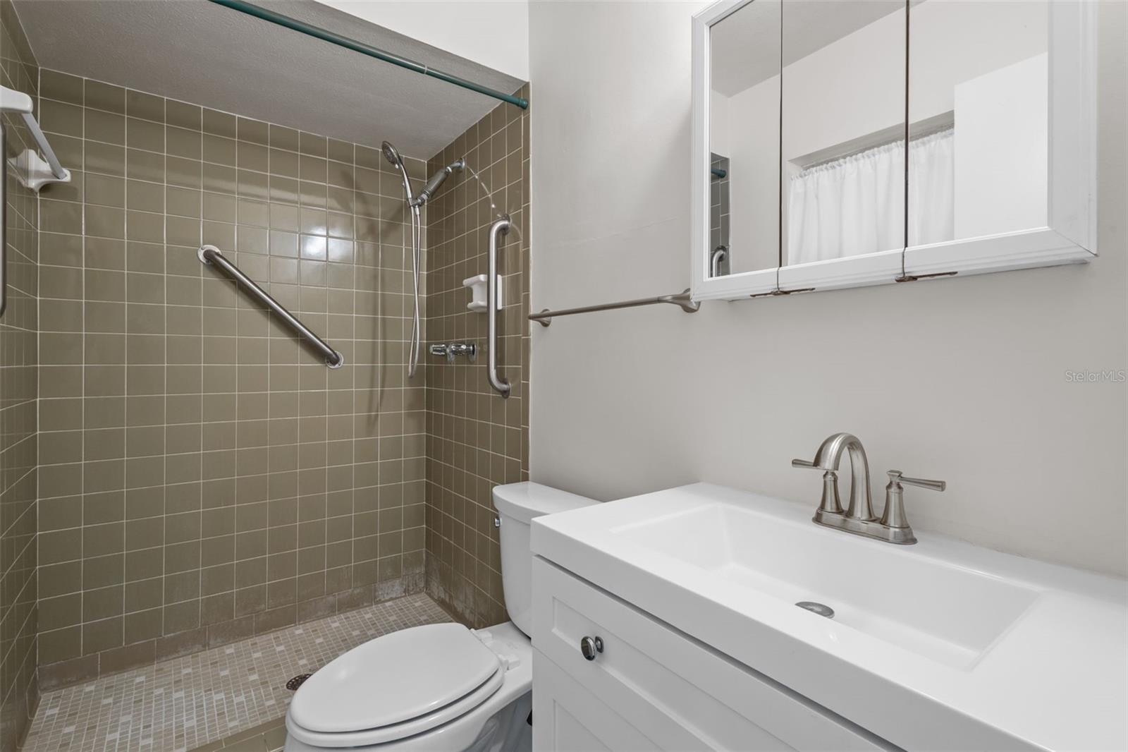 Image 17 of 28 For 3220 Lancaster Lane