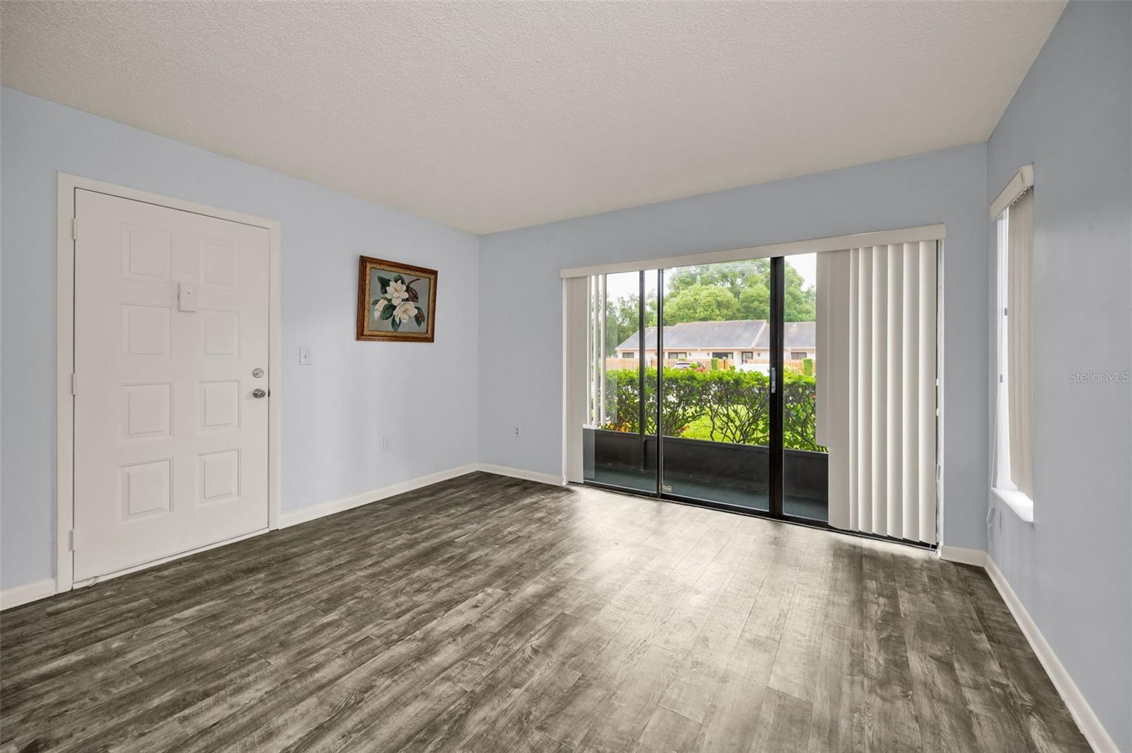 Image 9 of 70 For 2687 Pine Ridge Way S E1