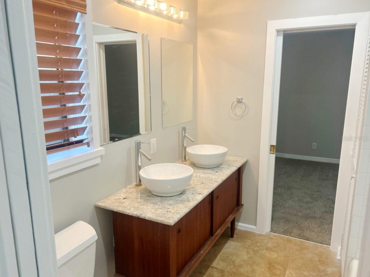 Image 10 of 17 For 4310 7th Street S