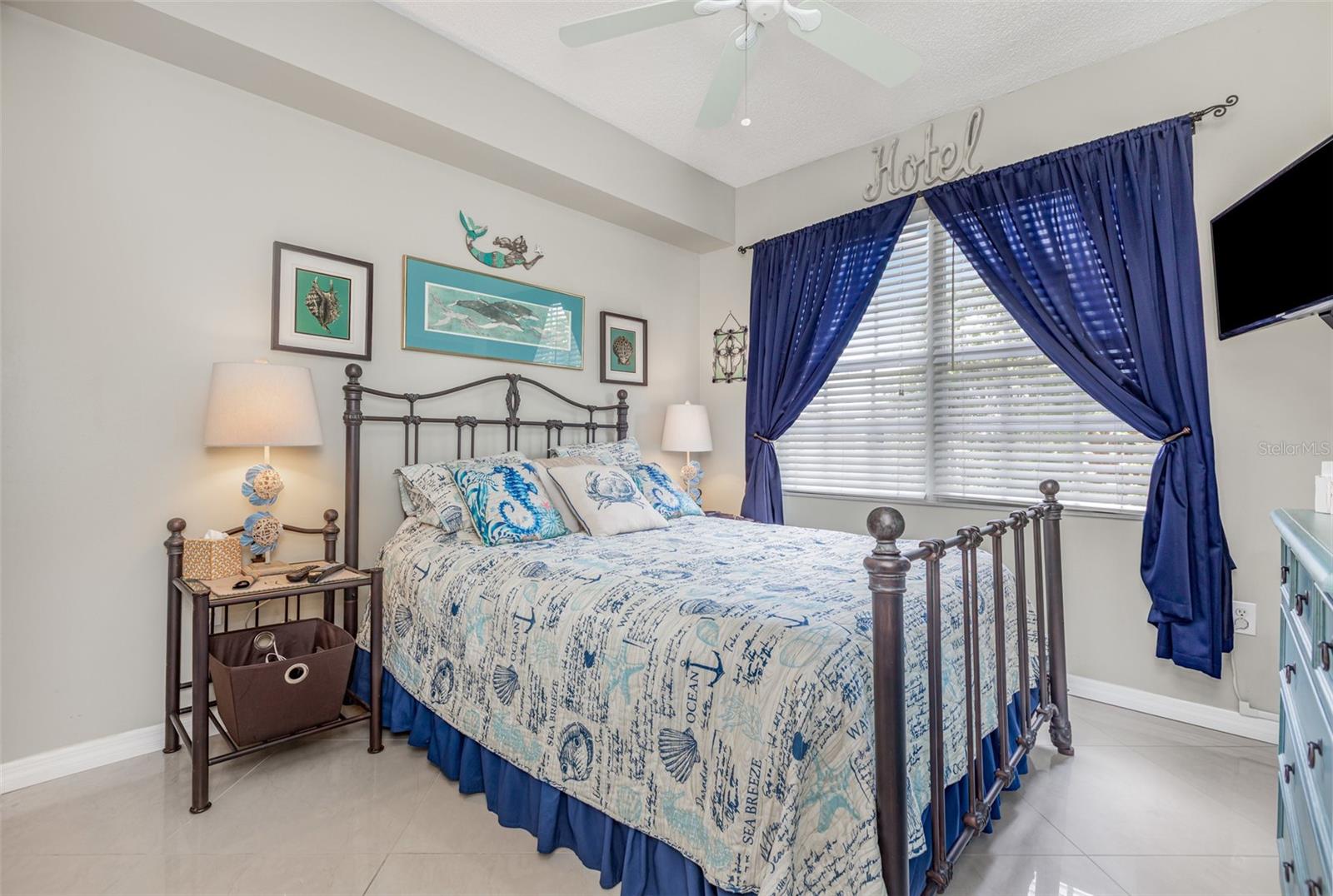 Image 15 of 33 For 5721 Bentgrass Drive 20-209