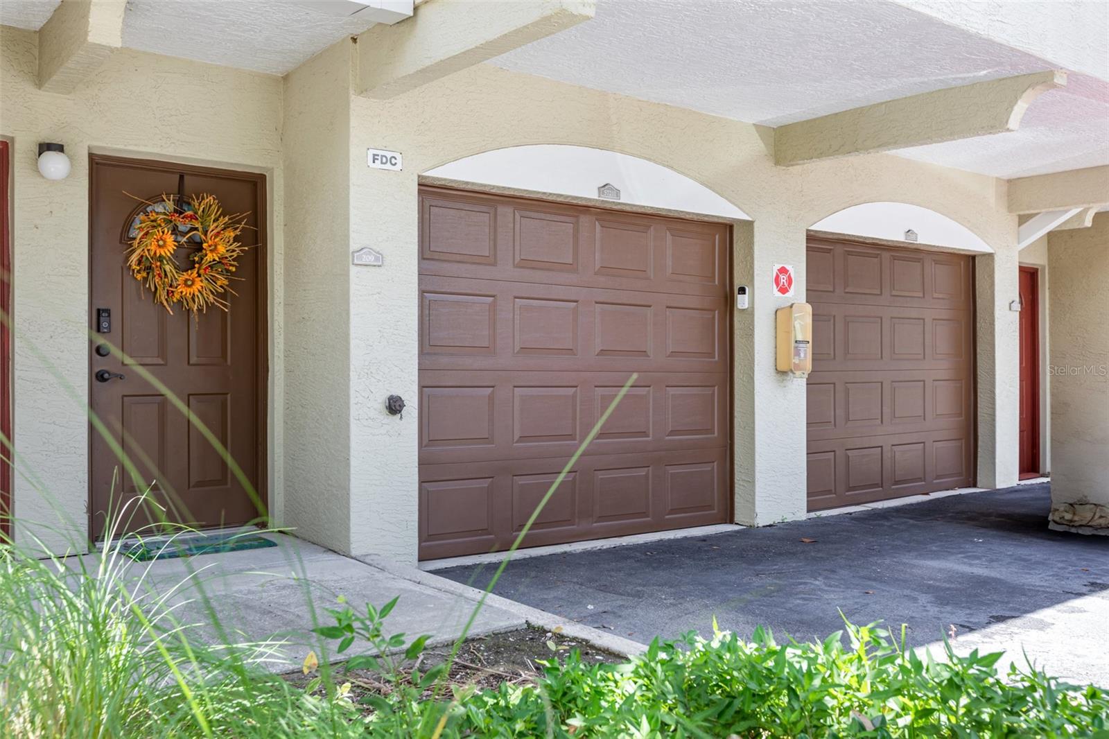 Image 3 of 33 For 5721 Bentgrass Drive 20-209