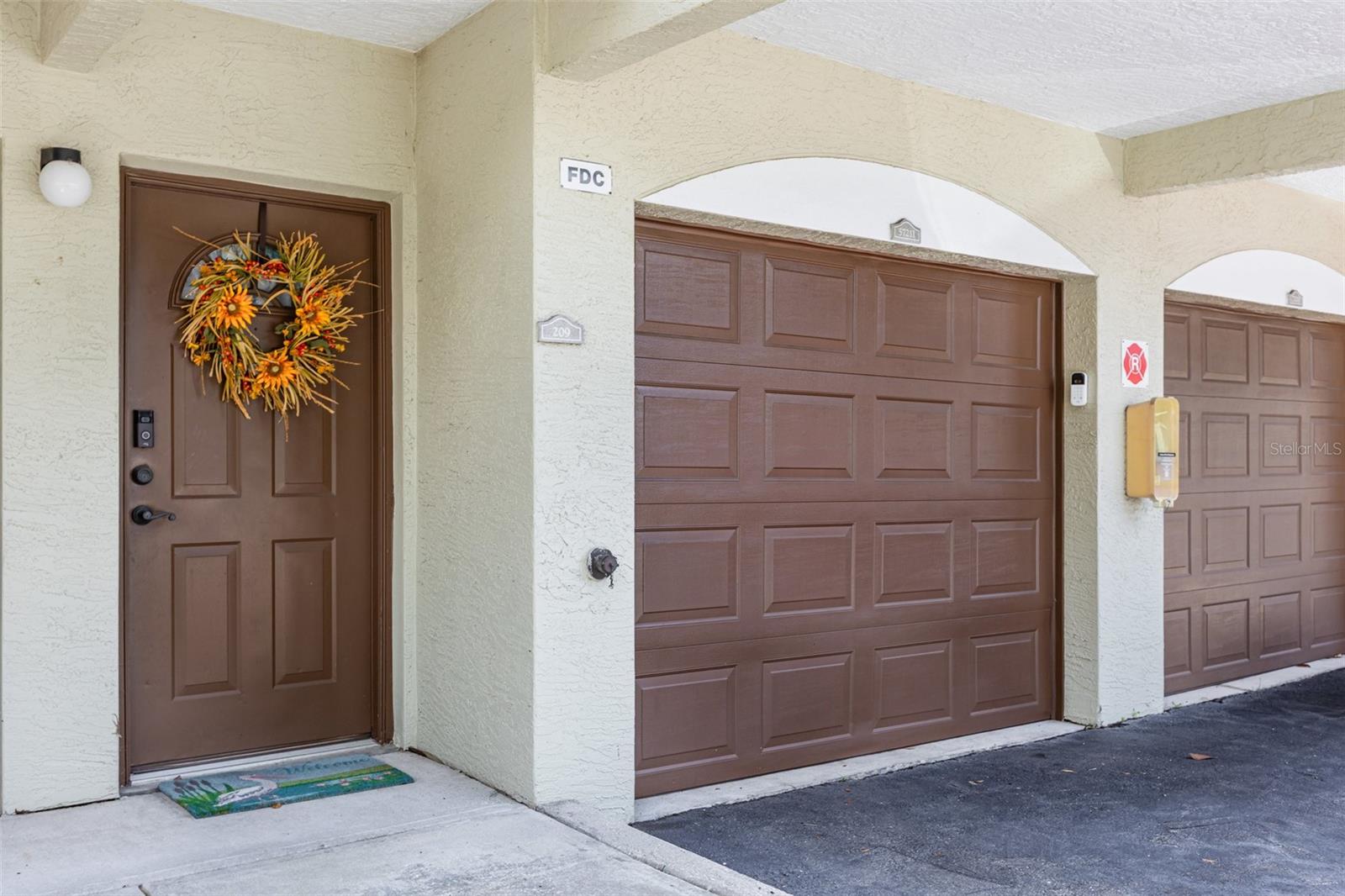 Image 4 of 33 For 5721 Bentgrass Drive 20-209